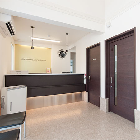 受付カウンター